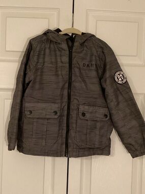 DKNY Gray Hooded Lined Windbreaker Jacket Size 5/6 EUC